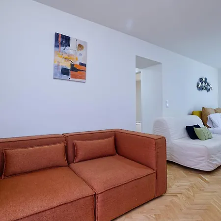 New Flat And דירה *