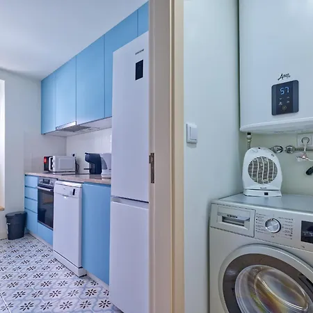 New Flat And * ליסבון