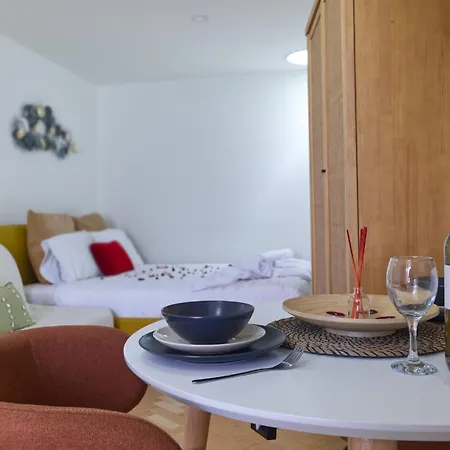 Apartment New Flat And Lissabon